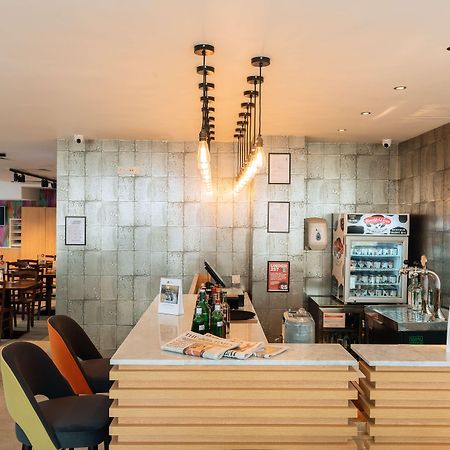 Best Western Plus Woodstock Inn & Suites Bagian luar foto